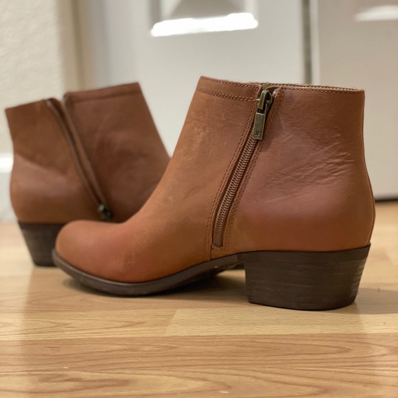 Lucky Brand  9M/40 Tan Zip Boots - Picture 6 of 8